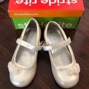 Ivory Stride Rite Mary Janes